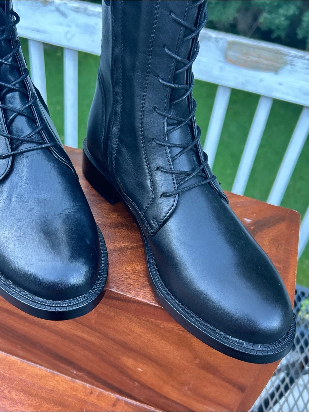Sam Edelman Nance Black Lace Up Rounded Toe Stacked Heel Leather Knee Boots 9M - Picture 3 of 8